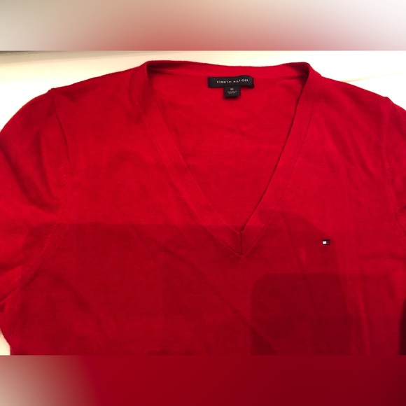 Ladies medium Tommy Hilfiger long sleeve top - Picture 3 of 5